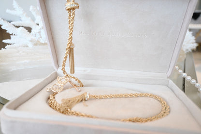 The Gold String of Love leash